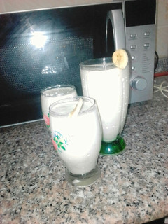 A picture of Banana milk shake/smoothie.