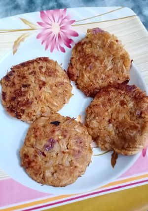 A picture of Chicken patties ❤❤❤.