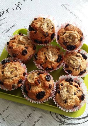 Foto resep Banana muffin with choccochips and raisin