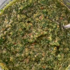 A picture of Green coriander chutney.