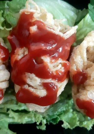 Hình của món Mì giòn kinh dị.