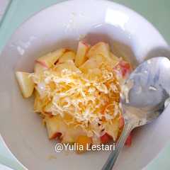 Apel mix yogurt keju (cemilan sehat balita ku) রেসিপির প্রধান ছবি