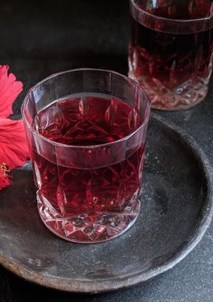A picture of Hibiscus Tea.