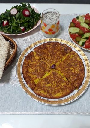 عکسی از دستور کوکو سیب زمینی با عطر زیره😋