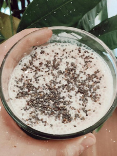 Una foto de Batido de fresa y plátano