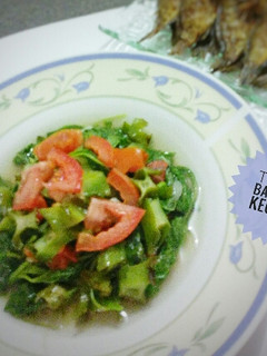 Foto resep Tumis Bayam dan Kecipir