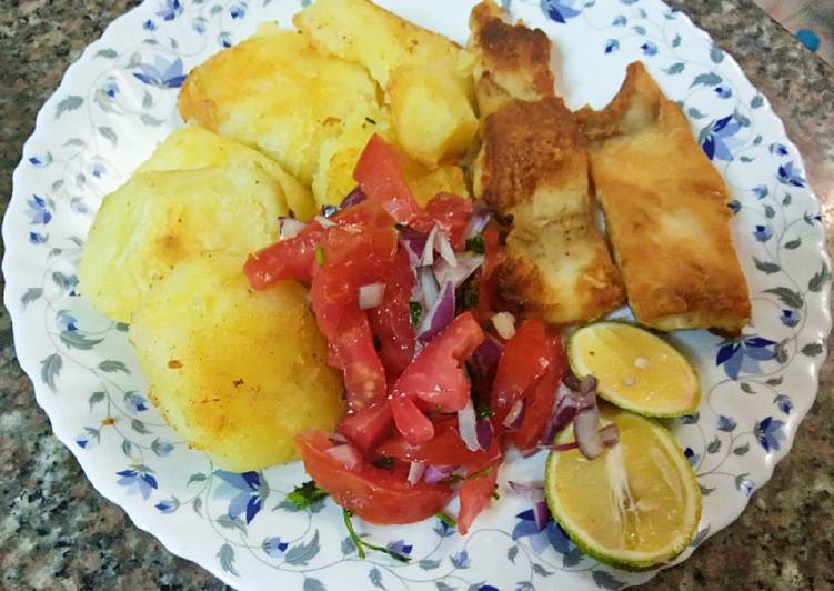 Shallow fried fish n potatoes #15minutes or less cooking