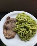 Tallarines verdes con carne💚