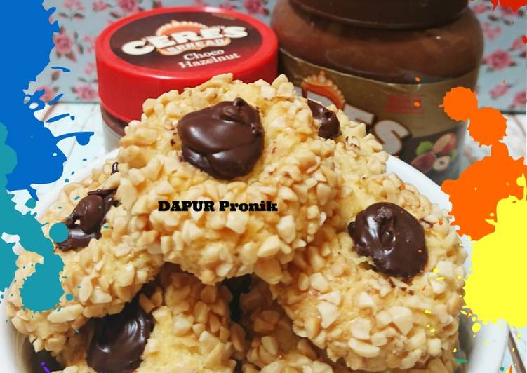 Thumbprint choco peanut