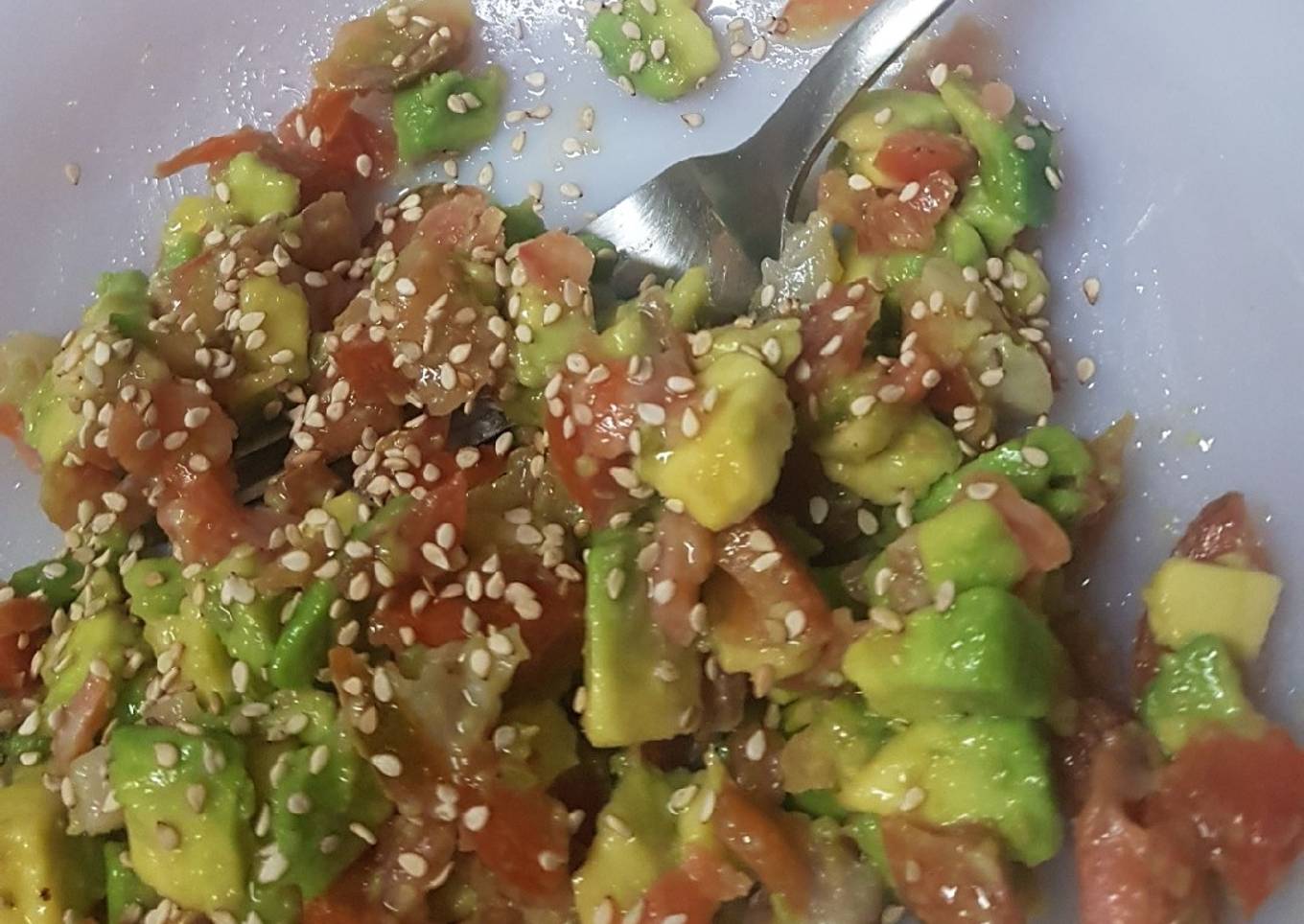 Ensalada de aguacate y ahumados