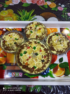 A picture of Biscuit pineapple delight.