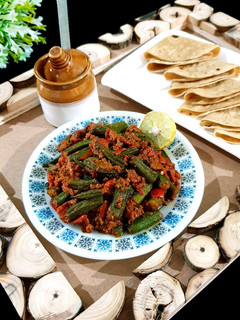 ભીંડી મસાલા (Bhindi masala recipe in Gujarati) રેસીપી મુખ્ય ફોટો