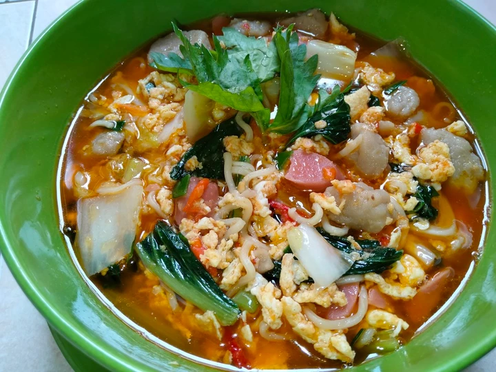 Langkah Gampang Membikin Resep Seblak Kuah Pedas yang Lezat Anti Ribet, Menggugah Selera