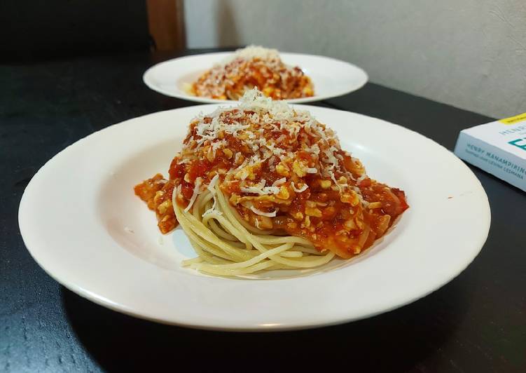 Langkah Mudah untuk Menyiapkan Spaghetti bolognaise homemade🍝, Bisa Manjain Lidah