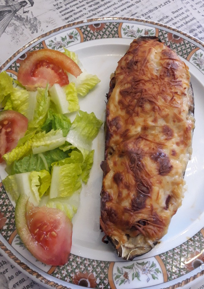 Una foto de Berenjenas rellenas de carne