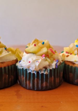 Una foto de Muffins de manzana y canela 🧁🍎🍏
