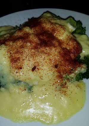 A picture of Brad's broccoli hollandaise.