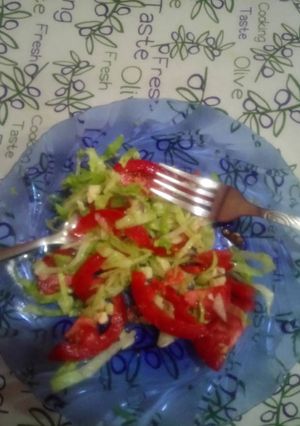 A picture of Cheese, Tomatoes & Lettuce Salad.