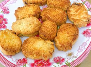 Hình của món Bánh dứa Đài Loan (Taiwan pineapple cake).