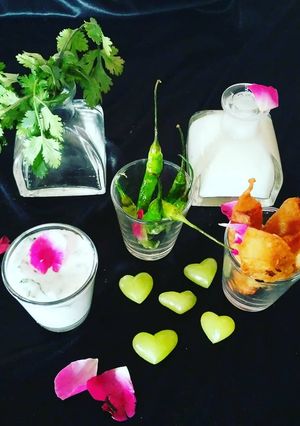 A picture of Paneer stik with yogurt dip.