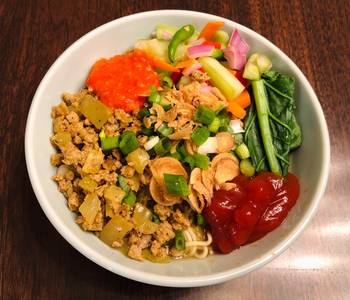 Unique Recipe Ground Chicken Curry Noodles Indonesian Mie Ayam Delicious Steady