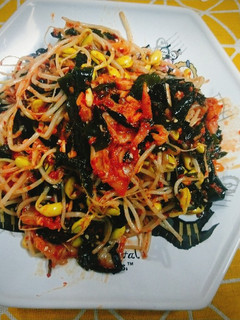 韓式小菜：涼拌泡菜雙芽 的食譜成品照片