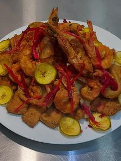 Una foto de Jalea de Mariscos de la casa de los Targarian