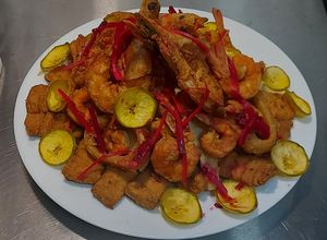 Una foto de Jalea de Mariscos de la casa de los Targarian