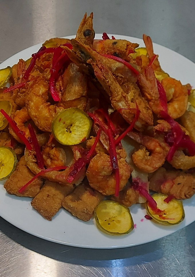 Una foto de Jalea de Mariscos de la casa de los Targarian