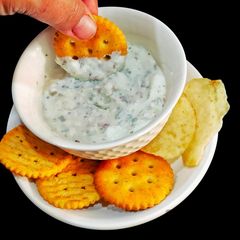 A picture of Hung Curd And Garlic Dip.