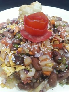 राजमा चाट (Rajma Chaat recipe in Hindi) रेसिपी मुख्य फोटो