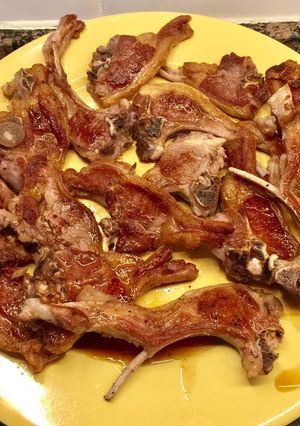 Una foto de Chuletitas de lechal
