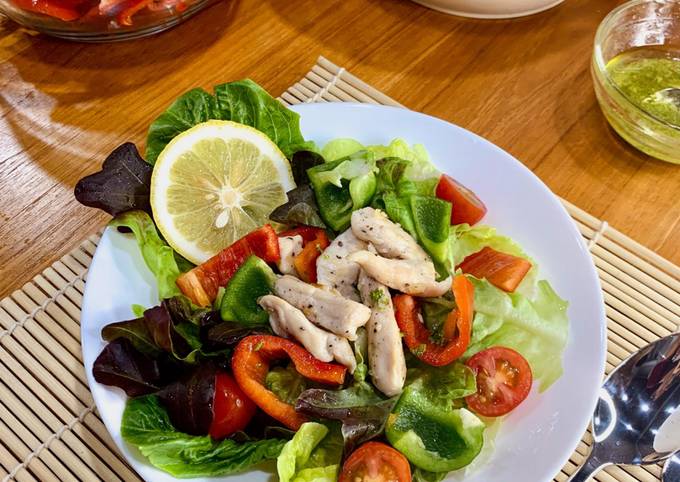 Grilled Chicken Salad