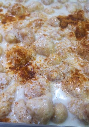 A picture of Fresco k famous dahi baray.