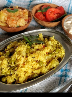अरहर दाल मसाला खिचड़ी(arhar daal masala khichari recipe in hindi) रेसिपी मुख्य फोटो