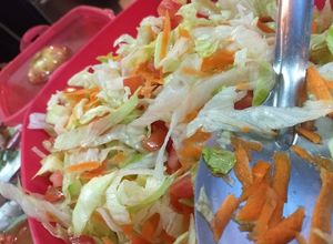 Una foto de Ensalada de lechuga deliciosa