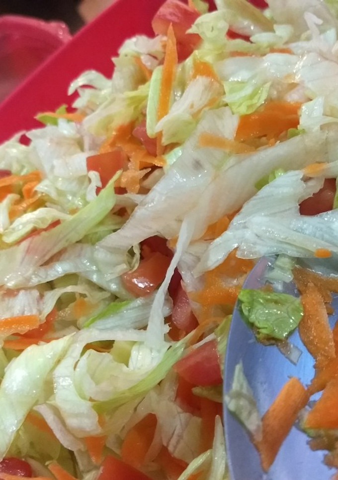 Una foto de Ensalada de lechuga deliciosa