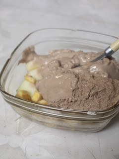 Una foto de Melón y plátano con helado de chocolate