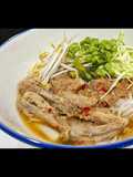 ขนมจีนน้ำยาปลานิลตีนไก่