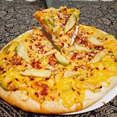 A picture of Green Genie pizza.