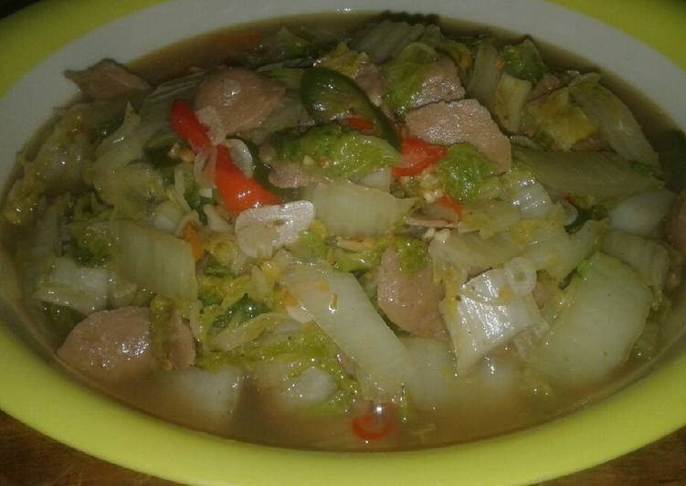 Resep: Oseng Sawi Putih + Bakso Rumahan