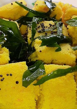 ধোকলা (Dhokla recipe in bengali) রেসিপির প্রধান ছবি