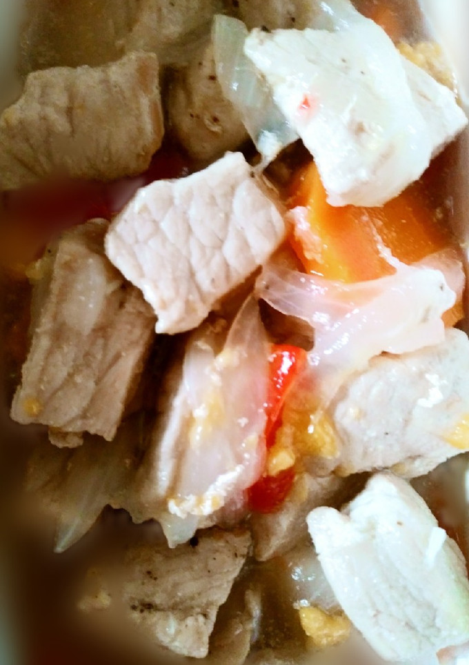 Una foto de Carne de cerdo en salsa 🐷