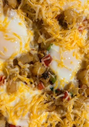 A picture of Easy Summer Breakfast Egg Skillet.