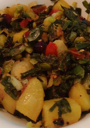ভেজিটেবল ফ্রাই  (Vegetable fry recipe in Bengali) রেসিপির প্রধান ছবি