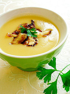 Una foto de Crema de calabacín y champiñones -veggie