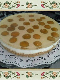Una foto de Tarta de queso y chocolate blanco con Mirabel en almíbar ⚘🌹