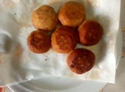 Una foto di polpette al sugo