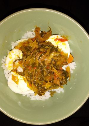 A picture of White rice with veggies.
