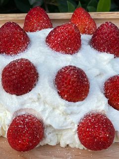 รูปของ Strawberry Cream Keto ☁️🍓🍓🍓